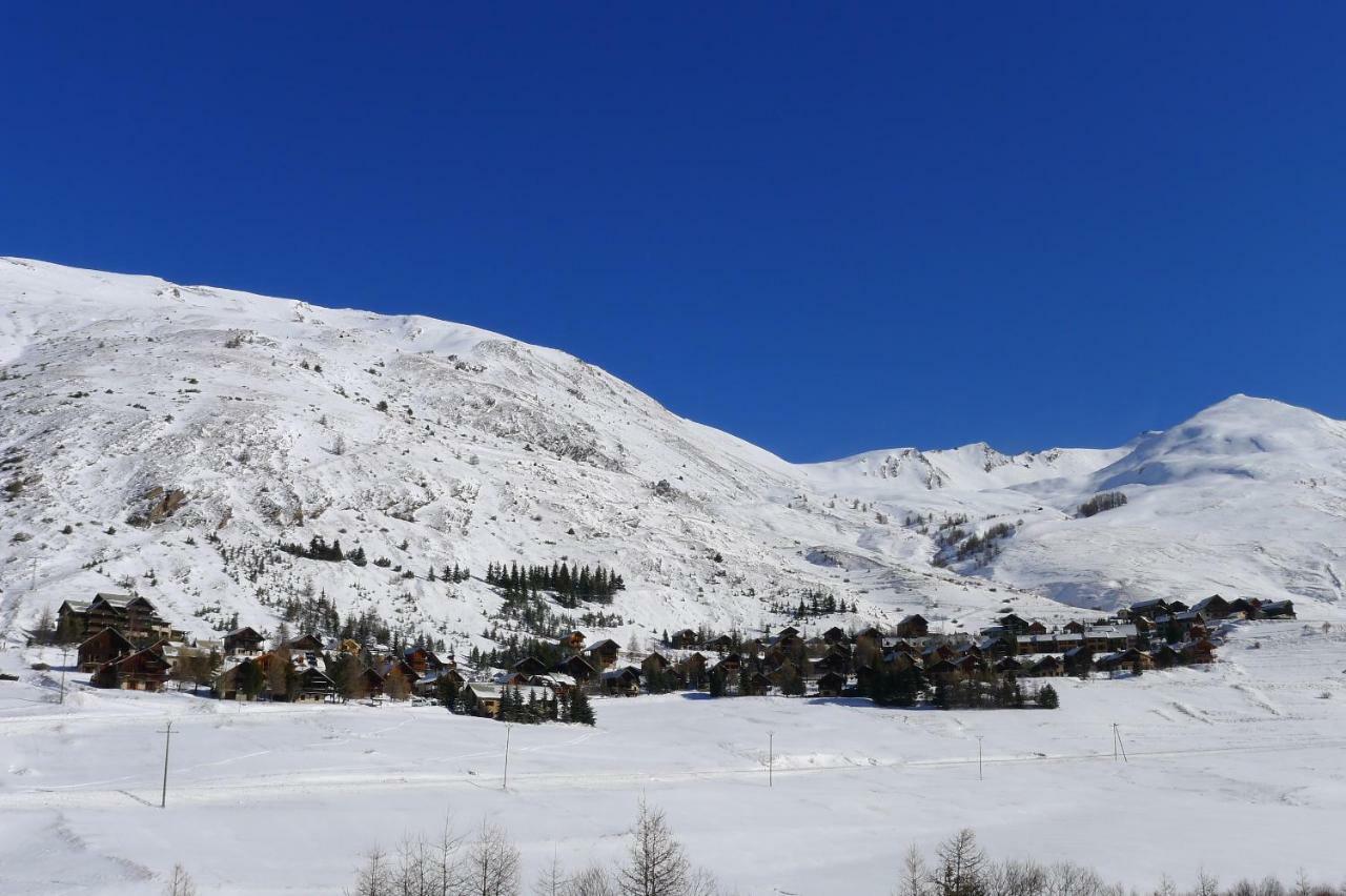 Chalet Le Genepy With Amazing Views! 莫利涅恩凯拉 外观 照片