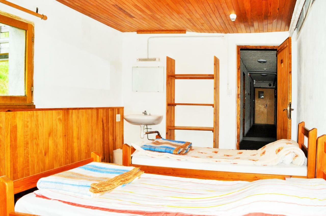 Chalet Le Genepy With Amazing Views! 莫利涅恩凯拉 外观 照片